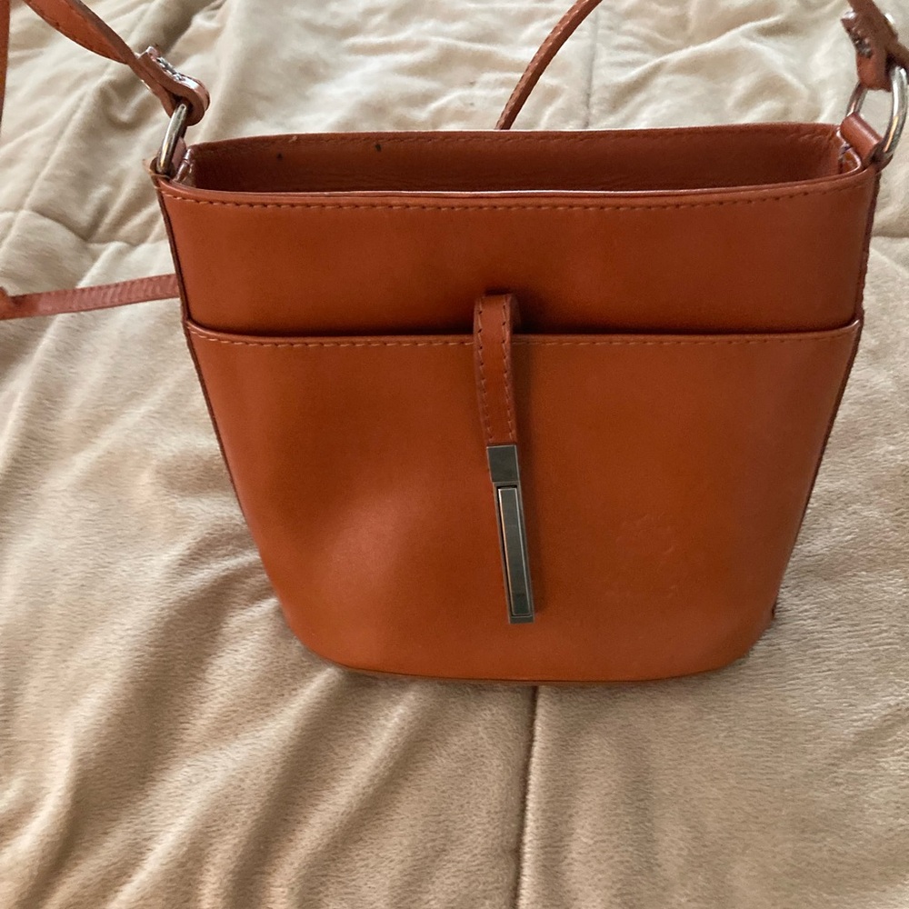 Chic Brown Leather Crossbody Bag